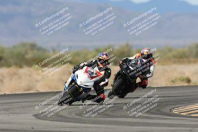 media/Nov-16-2025-Race Pace (Sun) [[8c5fa54630]]/Verified Riders/7-Turn 4 (1155am)/